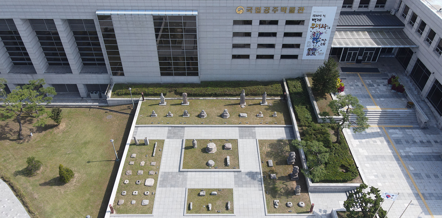 屋外展示2
