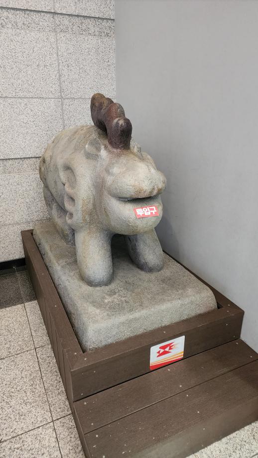 어린이날을 맞아 백제 역사 투어 중^^ 이미지